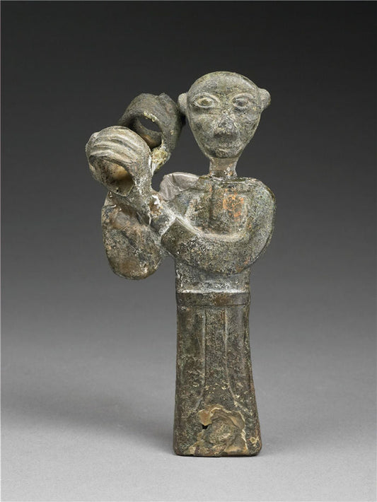 Western Zhou male bronze figure